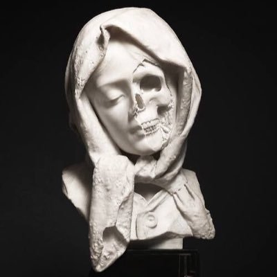 CherryBilleyLev's profile picture. instagram: cherry.billey