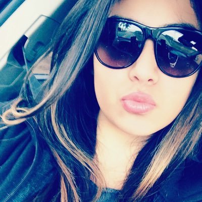 ElektrafyingU's profile picture. Just trying to make it in the crazy world