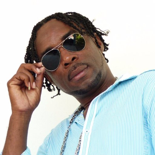 Original Mandingo Dancehall/Reggae Recording Artiste For More Info Email : gmandingomusik@gmail.com Also Follow My Instagram Below.