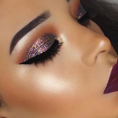 Hello , Welcome to King Makeup Giveaways 👑✨. Follow and turn on notifications to receive free makeup . Thanks for coming to the palace ! 🕌 #Jointhethrone 👸🏽