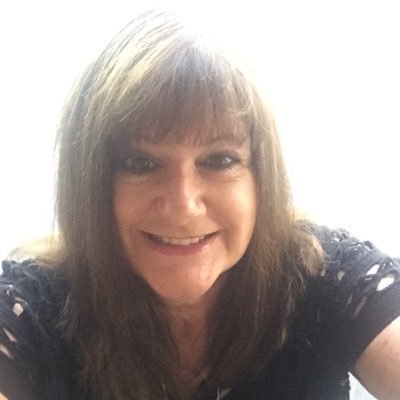 Teapartea's profile picture. 