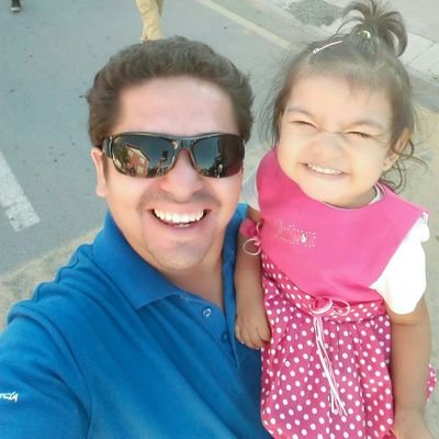 Th3_LyoN's profile picture. Estudiante en Publicidad y diseño de imagen corporativa... próximamente productor audiovisual y diseño multimedia... como les quedo el ojo?... XD