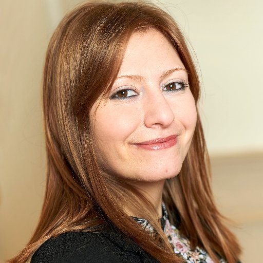 AriBxl's profile picture. Events Officer @EuropeanUni @EUISoU | Comms Mktg 
🇮🇹 Italian but Bruxelloise 🇧🇪 by adoption |
Qualified Italian language teacher L2/LS | Lifelong Learner 📚