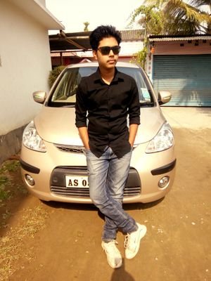 PorimolHazarik2's profile picture. Everything is simple in my life....
