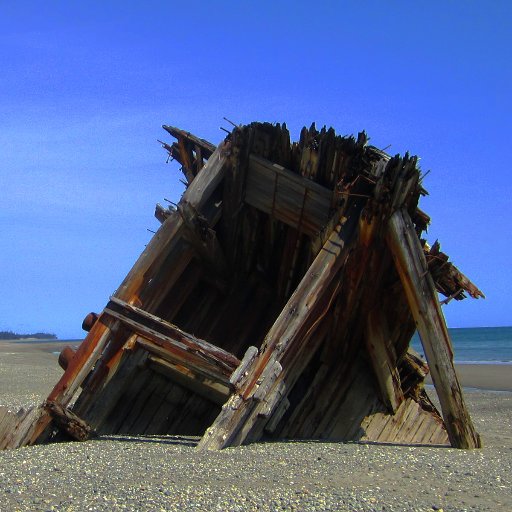 alinazeer's profile picture. 