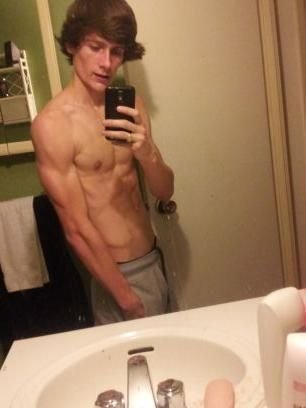 TyPriceOfficial's profile picture. ▪ Manager || Figure 8 Records                               
▪ Consultant || Aspiring DJ                                      ▪ S.M. Marketing Expert