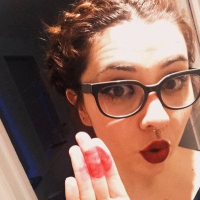 PlumLilly's profile picture. https://t.co/uuBMC4TYjW