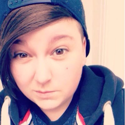 Profile Picture of Emily (@emily_9rix) on Twitter