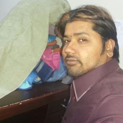 ladla_tariq's profile picture. 