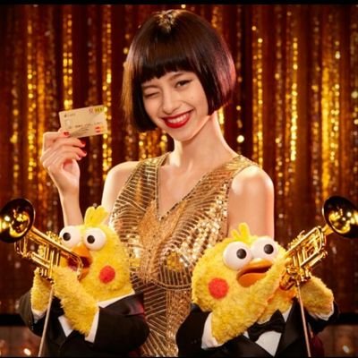 あのCMで有名なインコのポインコ！サンバを踊るのが好き！さんばーいさんばーい♪3本が ぱぁー･*+.\(( °ω° ))/.:+ っていうのが有名なんだけど。知ってるかな？どんどんフォロー & RTしてね！ポインコ好き、ゆるキャラ好きは集まれぇ！！兄と弟の共同垢😘