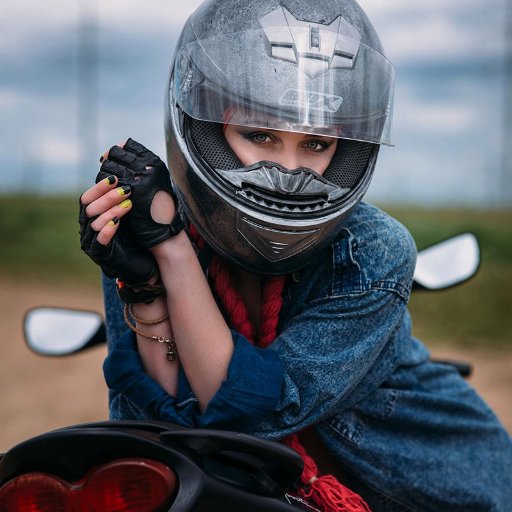 Lina_Simas's profile picture. #designer #producer #marketer #photographer #socialworker #eventmanager #motolover ...и танцую, и пою, и билеты продаю