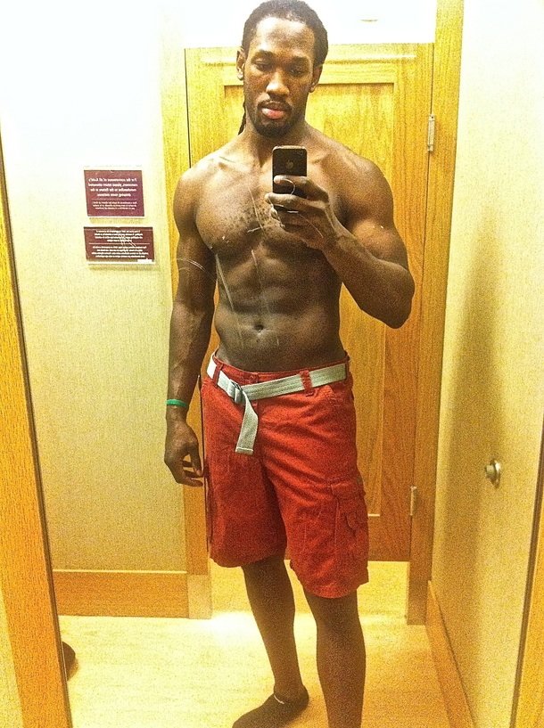 Stephen084721's profile picture. 