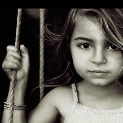 سيدة اعمال على قدي 🙏احدهم رحل ، ورحل بفكري وقلبي معه .. اللهم اغفر له واسكنه جنتك
