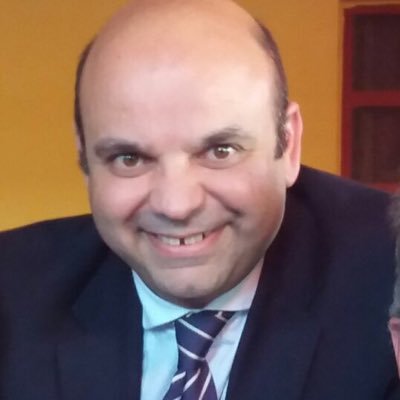 Abogado y casi Mediador. Hoy x hoy Decano del @icaba_tw y Consejero del CGAE. Extremeño y loco por su tierra. Las opiniones son eso: opiniones