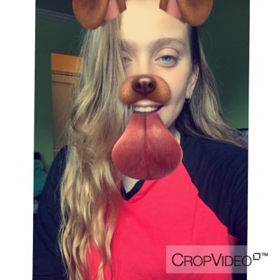 litlikemelina's profile picture. "Happiness looks gorgeous on u"✨