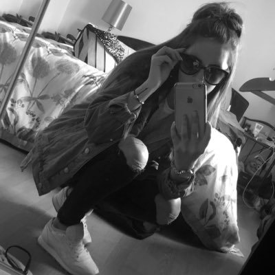 Imogenburgess5's profile picture. 