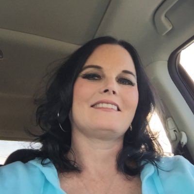 Robbins_Wendy72's profile picture. 