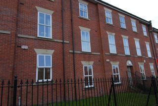 Rental properties mainly in Liverpool City Centre, Docklands. Currently two double bedroom fully furnished flats with secure gated parking available