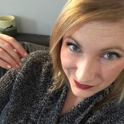 Married, proudly Catholic, educator. Mom to miss Ella Kat. passionate about CHD awareness.