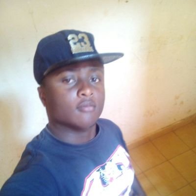 Kkupizzlecollo's profile picture. Am single
born  '93

2nd born
am ever criaz
nilichop ggoodie
likkle mi strt a riddim pon fire blaze