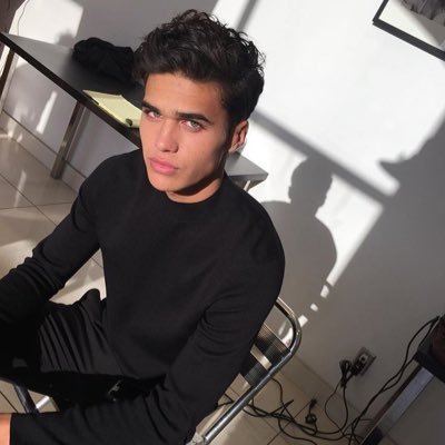 isaacrpss2's profile picture. @ dmlimit