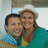 Janelle S. (@mrspenguin19) 's Twitter Profile