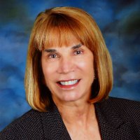 Lynn Gray (@lynnschoolboard) 's Twitter Profile