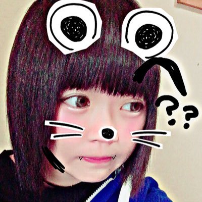 ［+👤］👈ポチ 何年に見える？内緒🙄💗 右