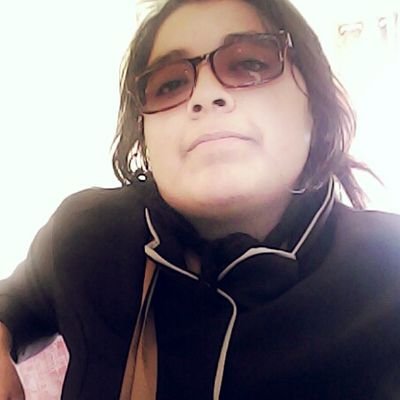 Sabes mi nombre, pero no mi historia. Has oído lo que he hecho, pero no por lo que he pasado. Sabes quién fui, pero no sabes quién soy.