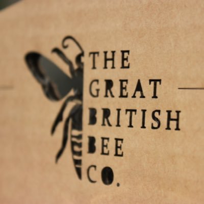 Designer makers and bee keepers who turn #beeswax and #honey into skincare & sustainable gifts that help fund UK Honey Bee research 🐝🇬🇧🐝