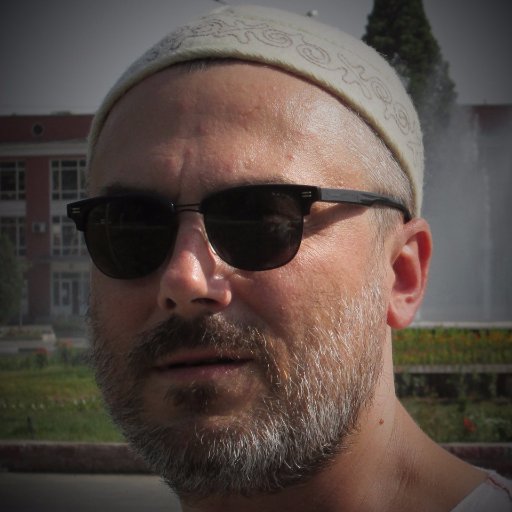 RafalturowSki's profile picture. teatr & więcej / theatre & more /
instagram: https://t.co/hfBan8H82v /
snap: https://t.co/hfBan8H82v