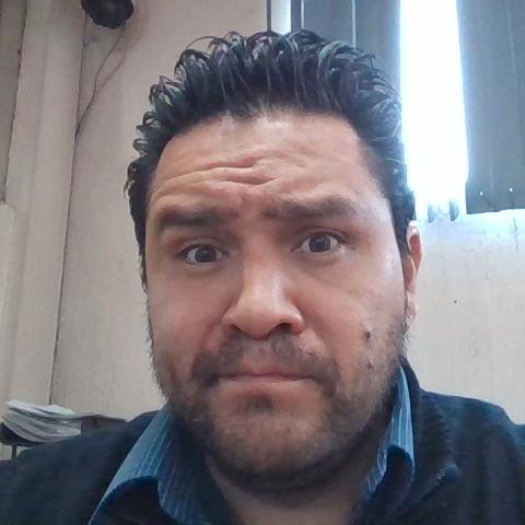 Me gustan las artes marciales y la tecnología, amo a mi esposa y mis hijas !!! ;-)