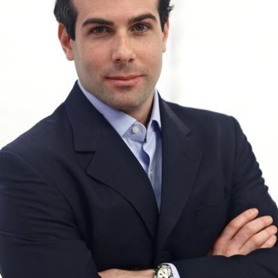 Entrepreneur- Founder of Pelé Club & Grupo Live Investiments; Ex-CEO Mil Mix e Zimase; TRADER-Desde 2002