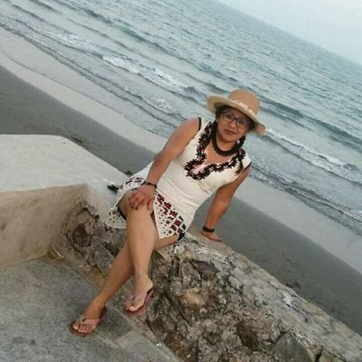 APRENDÍ A SER FUERTE CUANDO ENTENDÍ QUE MI UNICA OPCIÓN ERA LEVANTARME SOLA!!