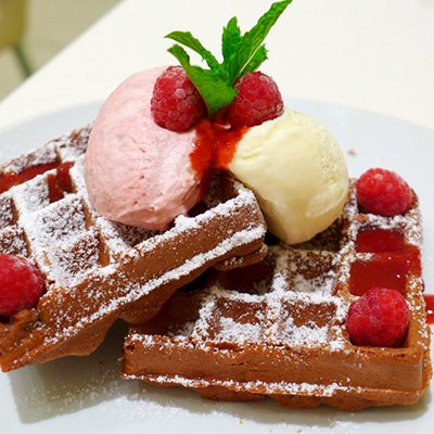 bluehawaii_1's profile picture. 気になった事や食べる事が好き。お出かけするのも好きです。美味しい物、お菓子大好き!　
 よろしく!　フォローお願いします。
おすすめの物や愛用品を、
楽天roomに載せています。