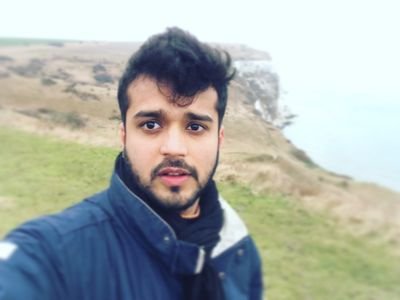 Inquisitive. Intriguing. B.A. Economics. MSc Energy Management. Passionate about everything ENERGY.
