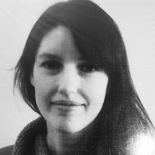Hi everyone :-). I like writing, art, metaphysics, self development and Reiki. (Sorry but I don't normally read DMs).