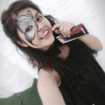 @ShraddhaTimsin2 मा neh follow गर्नु होला अस्लि हेनडल त्यो हो ✌✌