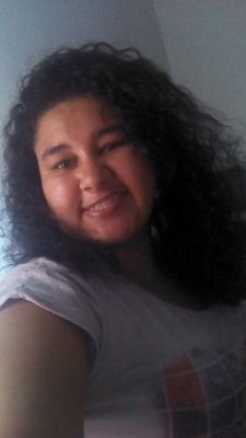 Bom meu nome é Déborah Ferreira da Silva moro são José dos campos SP signo escorpião whatzapp:12997398293