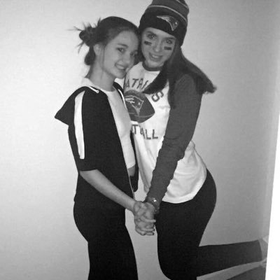 mollymackay111's profile picture. 