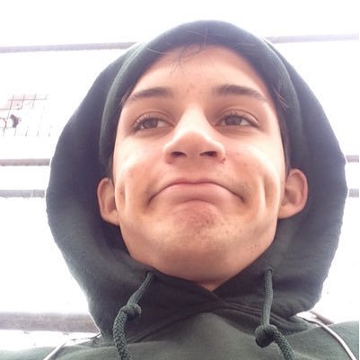 Aroooonie's profile picture. Ya