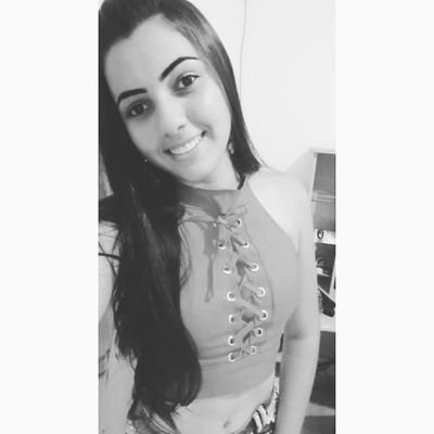 A gratidão é a memória do coração.❤
Snap:annaaleencar05