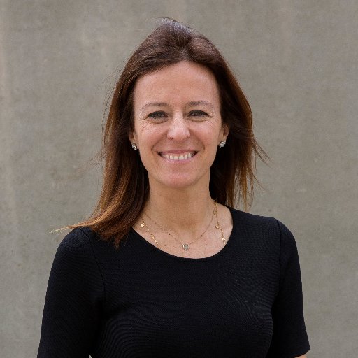 Jefe de Servicio Obstetricia y Ginecologia CHUIMI. Vicepresidenta SINUG, Secretaria de la Junta Directiva de Suelo Pélvico de la SEGO