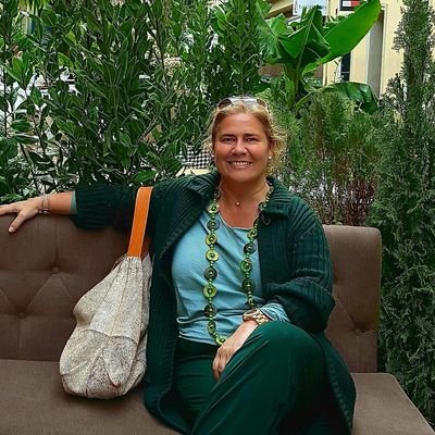 techu68's profile picture. Me quedo con aquellas Personas con las que puedo ser Yo, en toda mi Esencia y con total Libertad !! 🤣
Pequeños Detalles hacen Grandes Diferencias... 👌😊