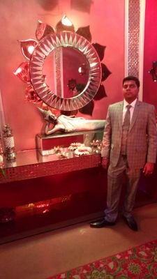 dagarwal012's profile picture. 