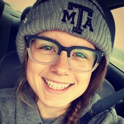 madi_k22's profile picture. 