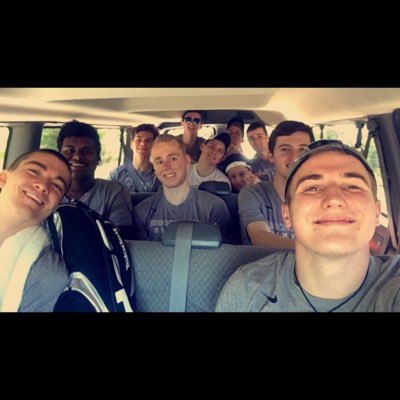 UWLtennis's profile picture. 