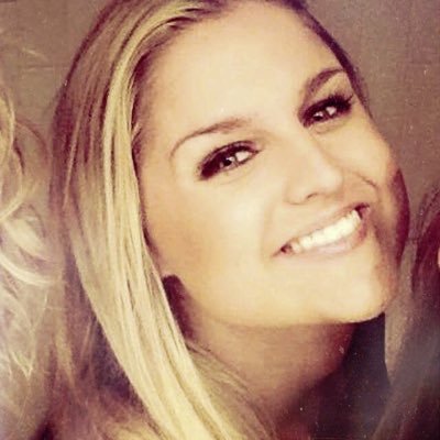 Tooooovy's profile picture. Communication - ISCOM Montpellier