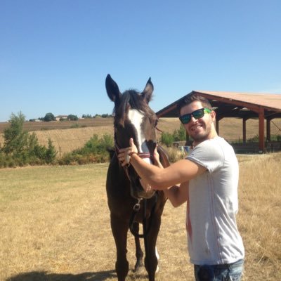 t_saintandre's profile picture. 