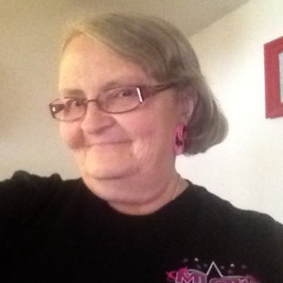 Happily married 💕 41 years. Nana, https://t.co/CDxy36tBTH my family& AEW Wrestling I don't miss a show.Battled broken foot 30 months. 1/21/22 had foot amputated